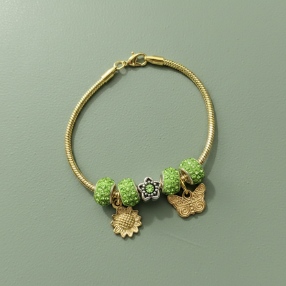 Green bracelet - sage concrete